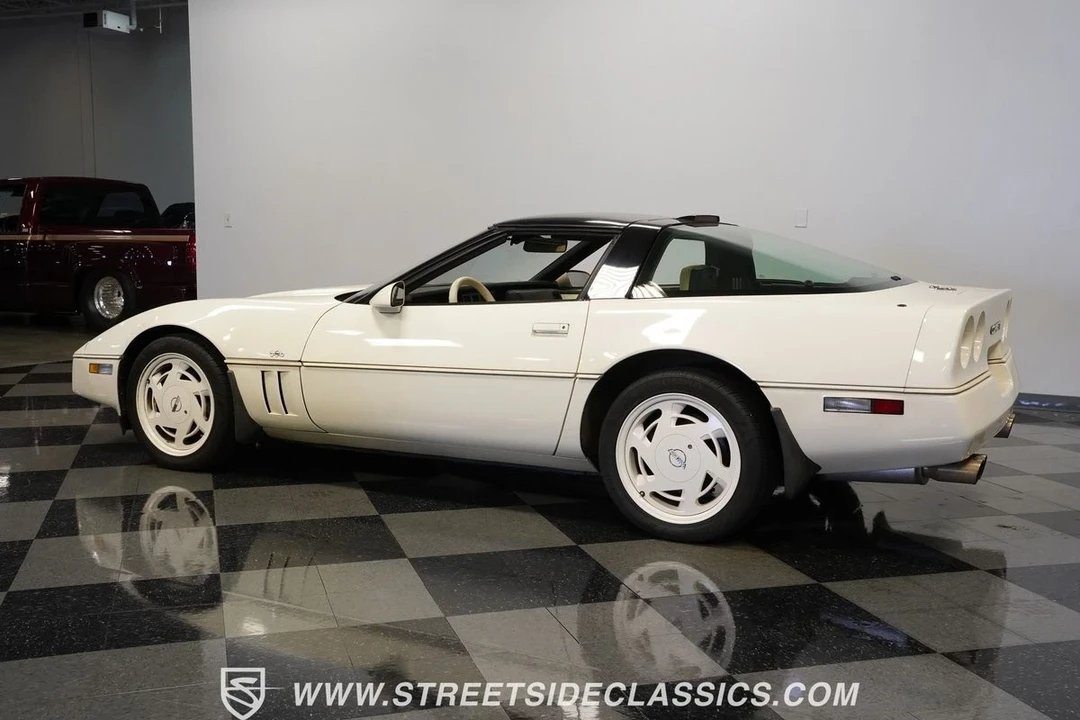 1988 Chevrolet Corvette C4 - Image 9 of 12