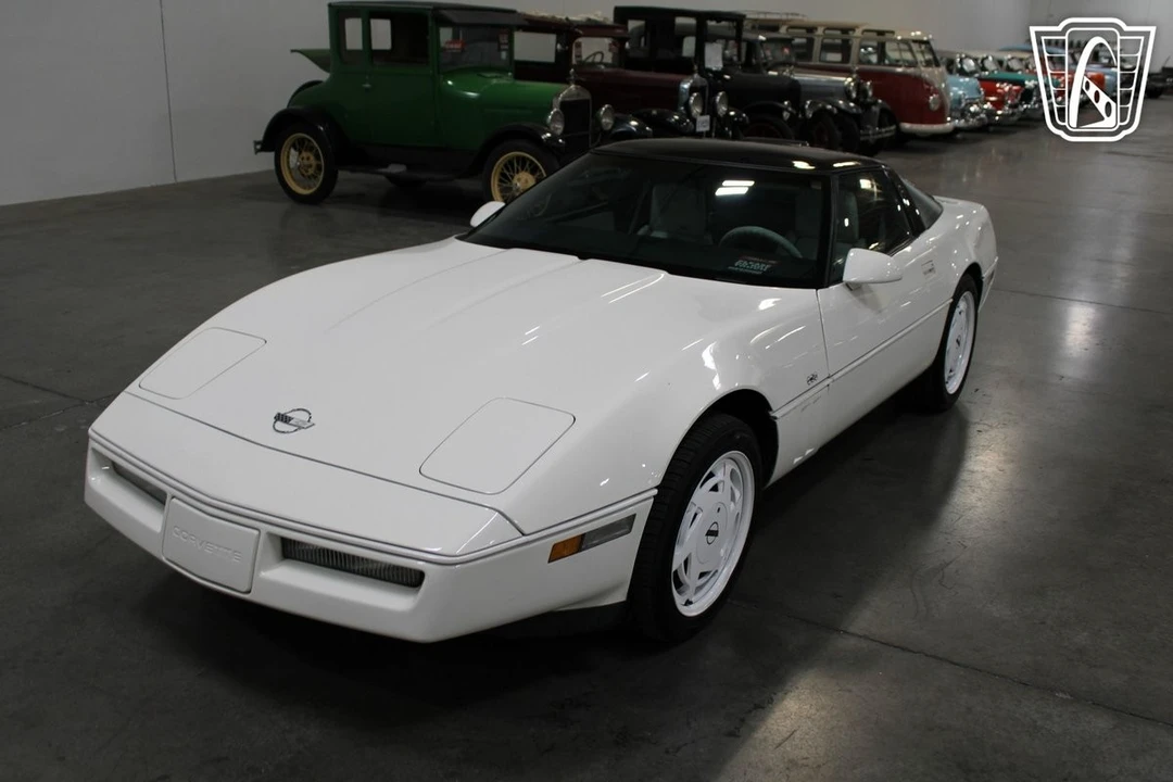 1988 Chevrolet Corvette C4 - Image 8 of 12