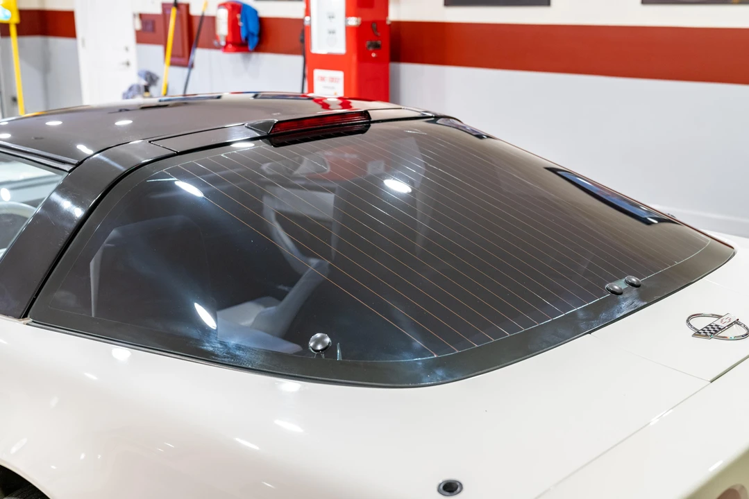 1988 Chevrolet Corvette C4 - Image 28 of 31