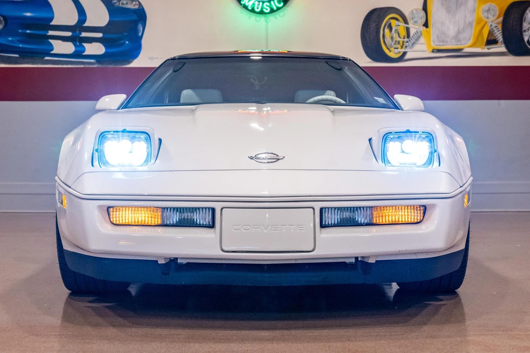 1988 Chevrolet Corvette C4 - Image 2 of 31