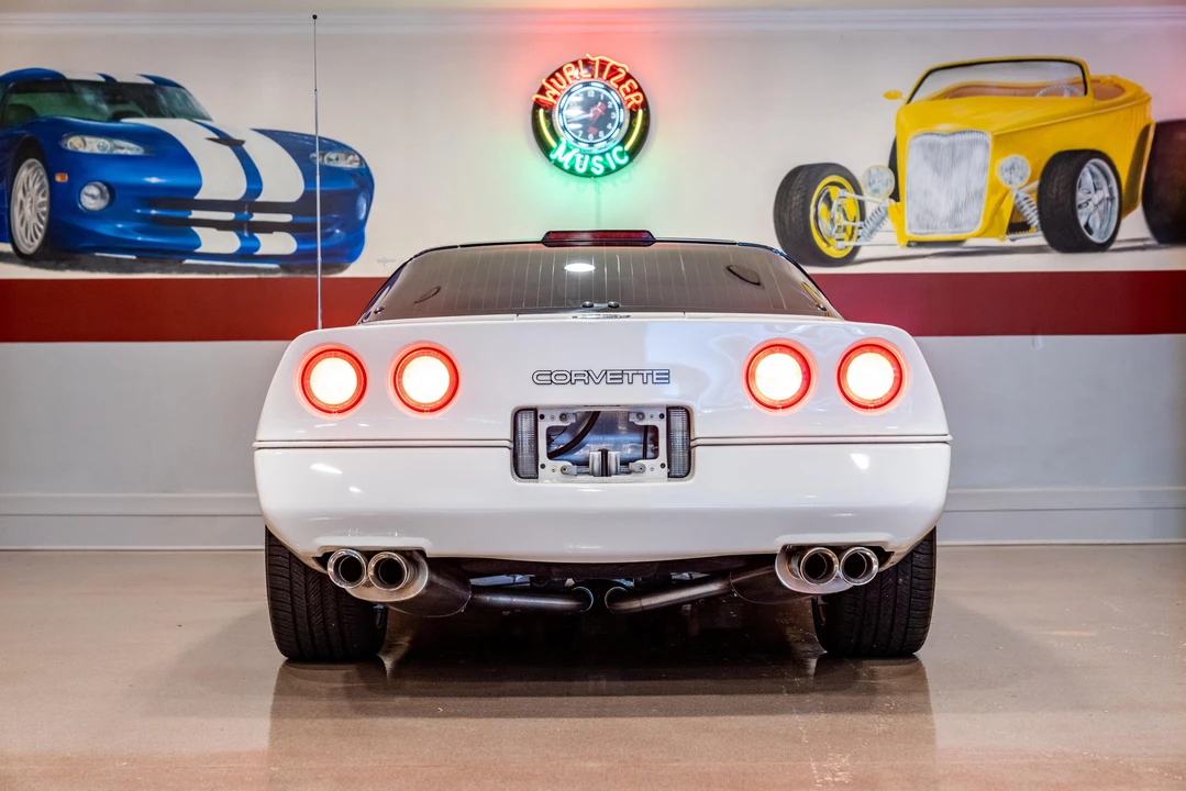 1988 Chevrolet Corvette C4 - Image 12 of 31