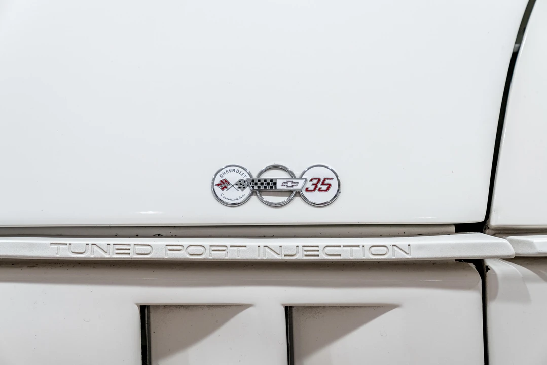 1988 Chevrolet Corvette C4 - Image 23 of 31