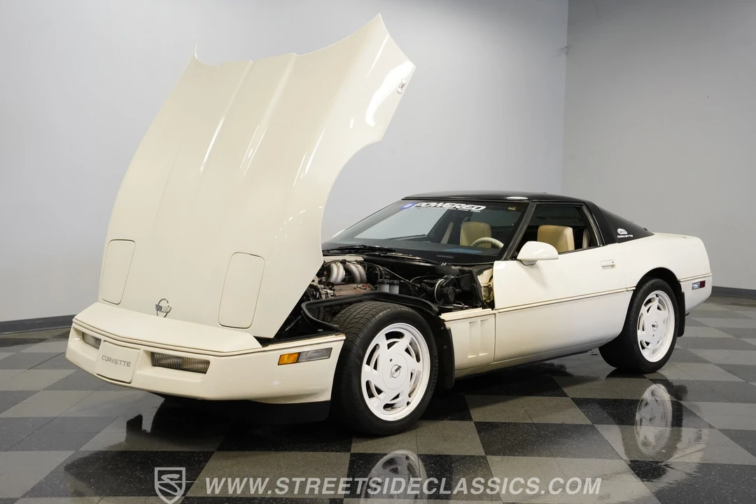 1988 Chevrolet Corvette C4 - Image 15 of 26