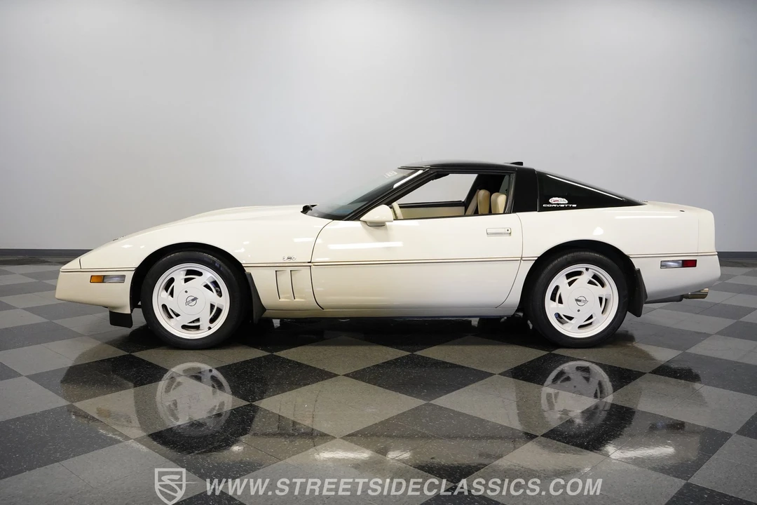 1988 Chevrolet Corvette C4 - Image 5 of 26