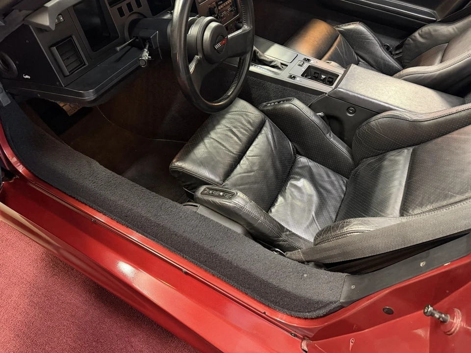 1988 Chevrolet Corvette C4 - Image 12 of 31