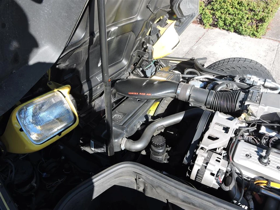 1988 Chevrolet Corvette C4 - Image 7 of 11
