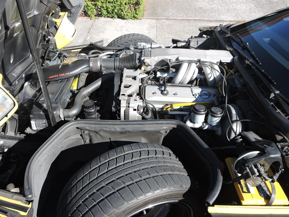 1988 Chevrolet Corvette C4 - Image 6 of 11