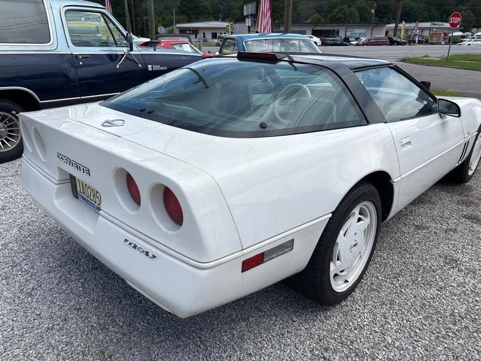 1988 Chevrolet Corvette C4 - Image 4 of 4
