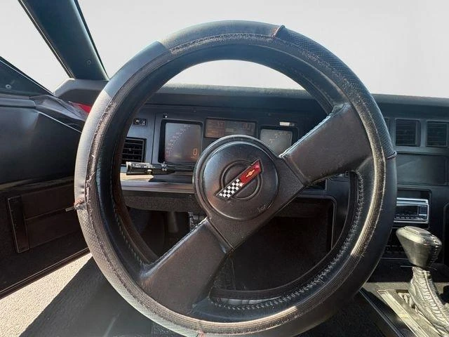 1988 Chevrolet Corvette C4 - Image 12 of 23