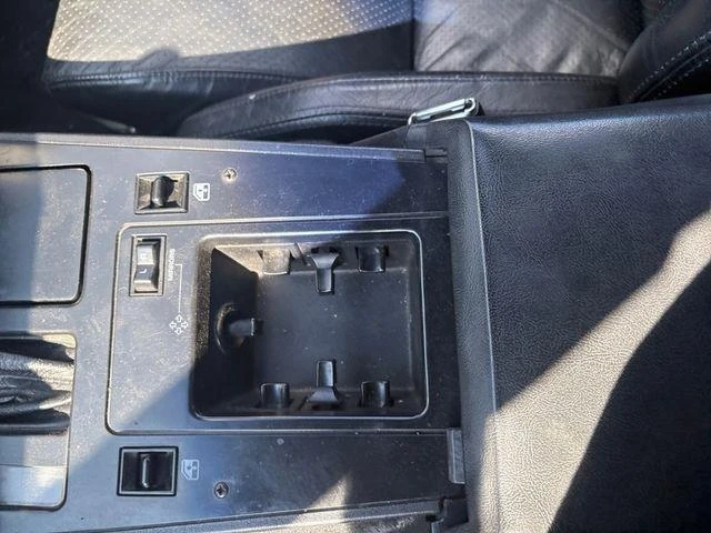1988 Chevrolet Corvette C4 - Image 17 of 23