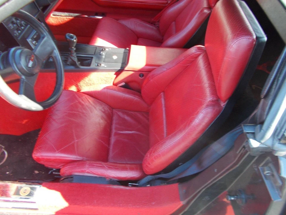 1988 Chevrolet Corvette C4 - Image 15 of 21