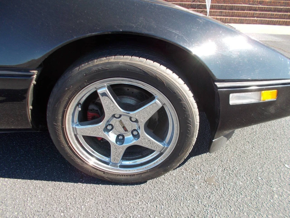 1988 Chevrolet Corvette C4 - Image 30 of 31