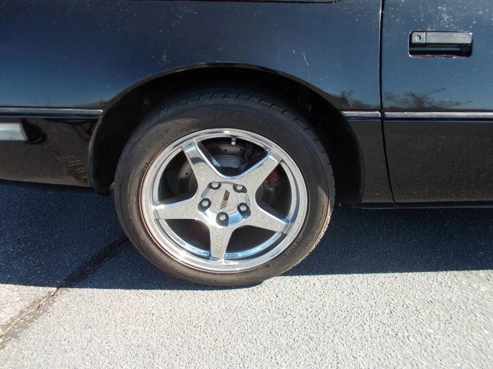 1988 Chevrolet Corvette C4 - Image 31 of 31