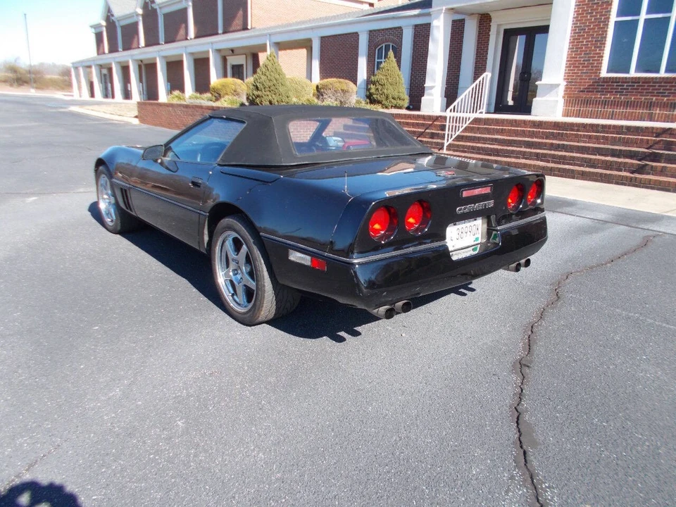1988 Chevrolet Corvette C4 - Image 5 of 21