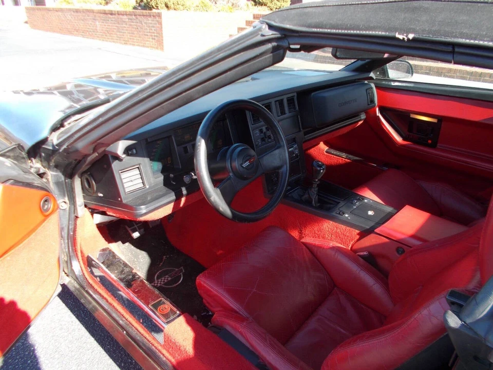 1988 Chevrolet Corvette C4 - Image 12 of 21
