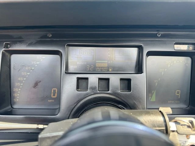 1988 Chevrolet Corvette C4 - Image 14 of 20