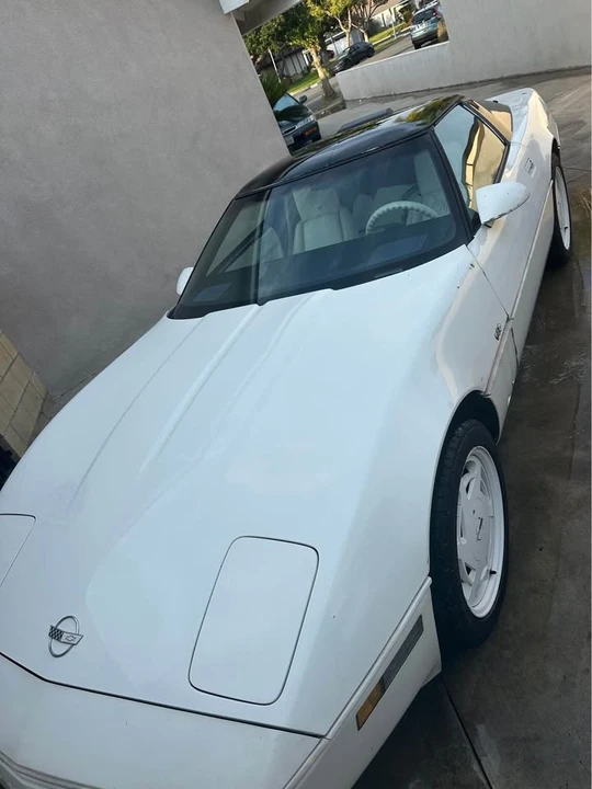 1988 Chevrolet Corvette C4 - Image 9 of 10