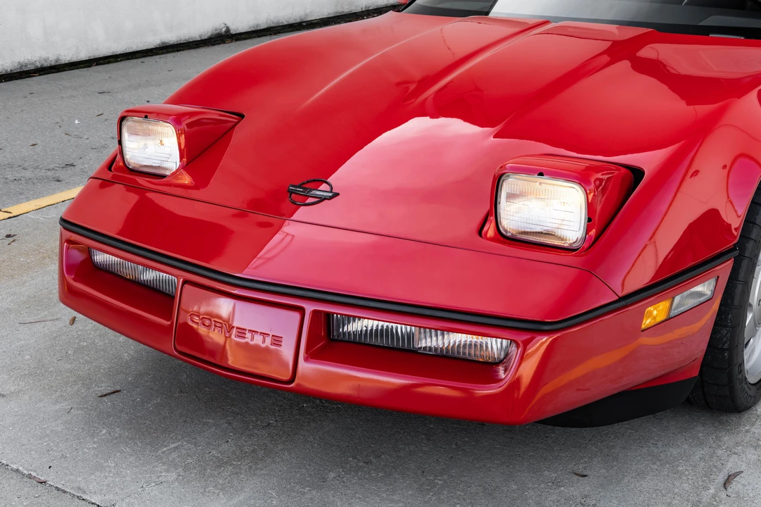 1988 Chevrolet Corvette C4 - Image 15 of 31