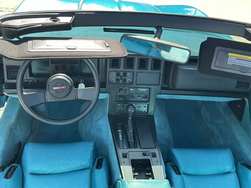 1988 Chevrolet Corvette C4 - Image 28 of 31