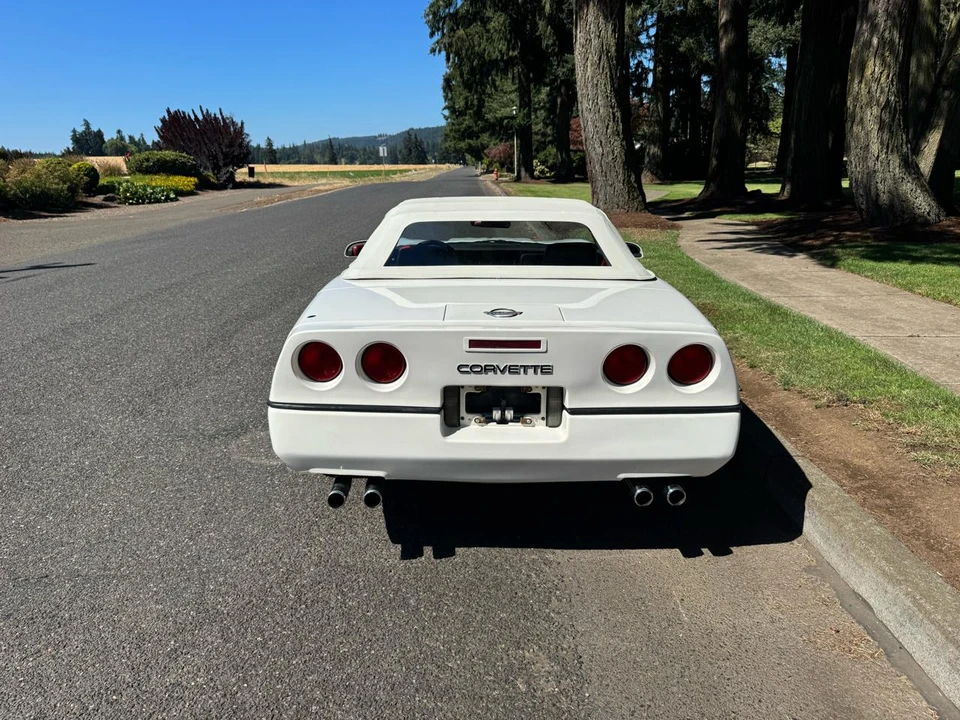 1988 Chevrolet Corvette C4 - Image 4 of 31