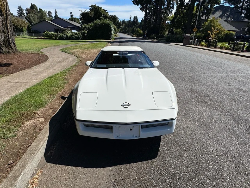 1988 Chevrolet Corvette C4 - Image 8 of 31