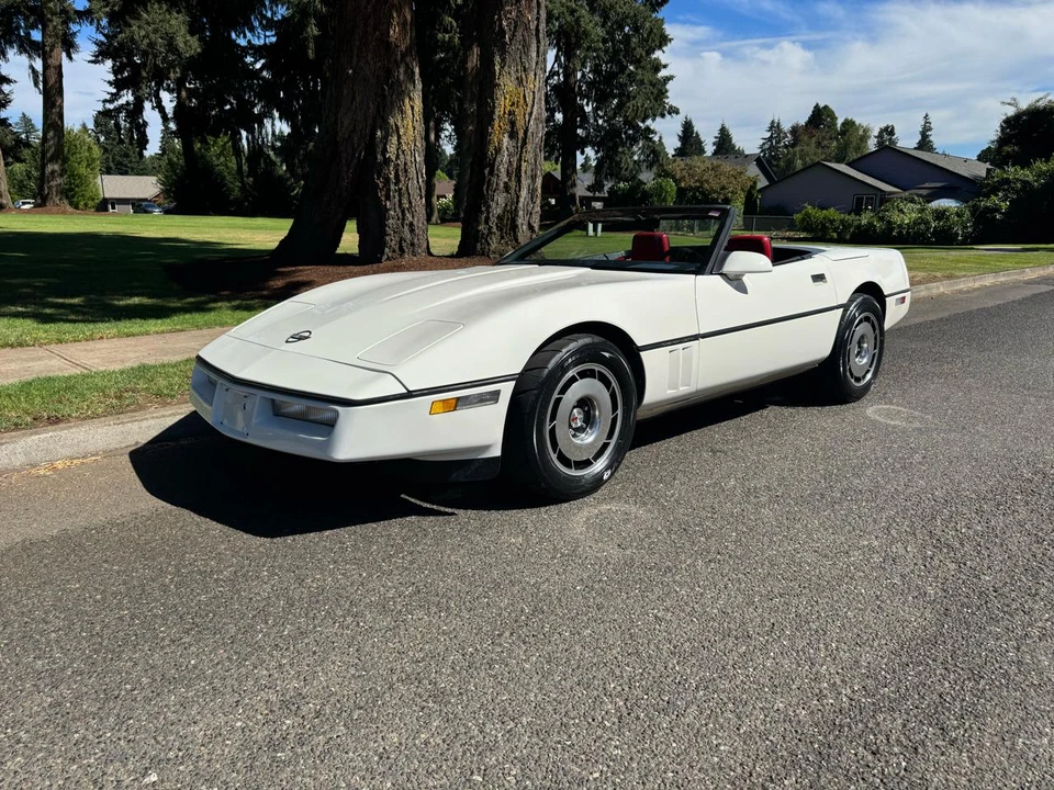 1988 Chevrolet Corvette C4 - Image 10 of 31