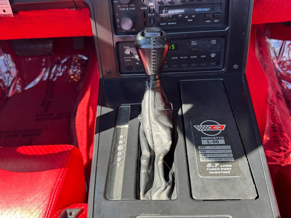 1988 Chevrolet Corvette C4 - Image 24 of 31