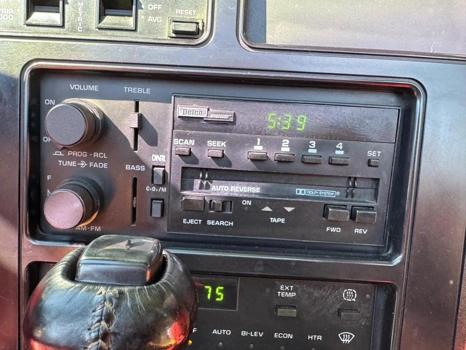 1988 Chevrolet Corvette C4 - Image 26 of 31