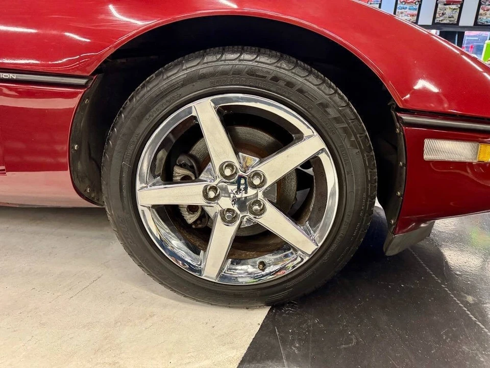 1988 Chevrolet Corvette C4 - Image 17 of 23