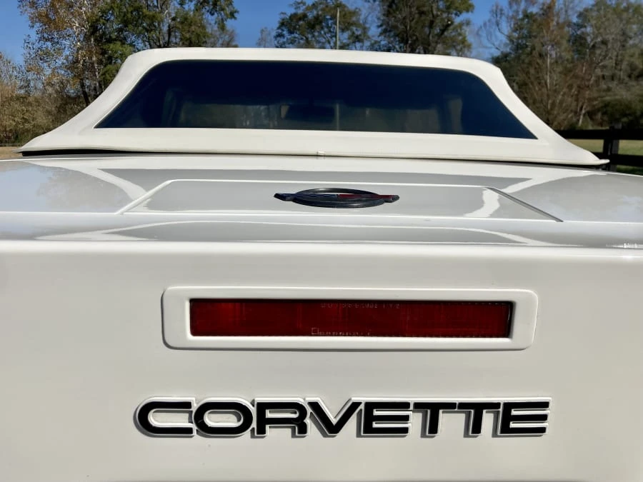 1988 Chevrolet Corvette C4 - Image 7 of 31