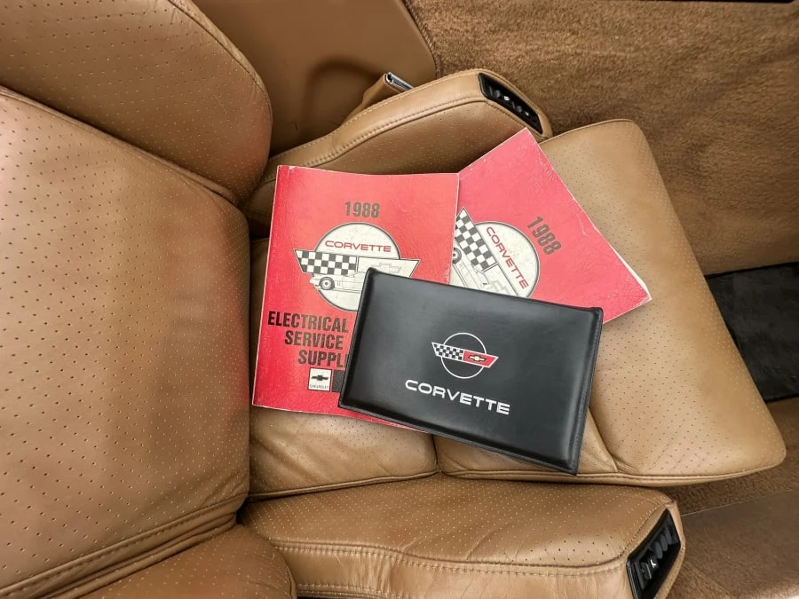 1988 Chevrolet Corvette C4 - Image 18 of 18