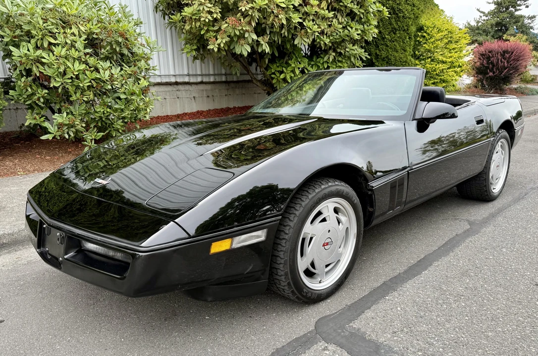 1988 Chevrolet Corvette C4 - Image 4 of 31