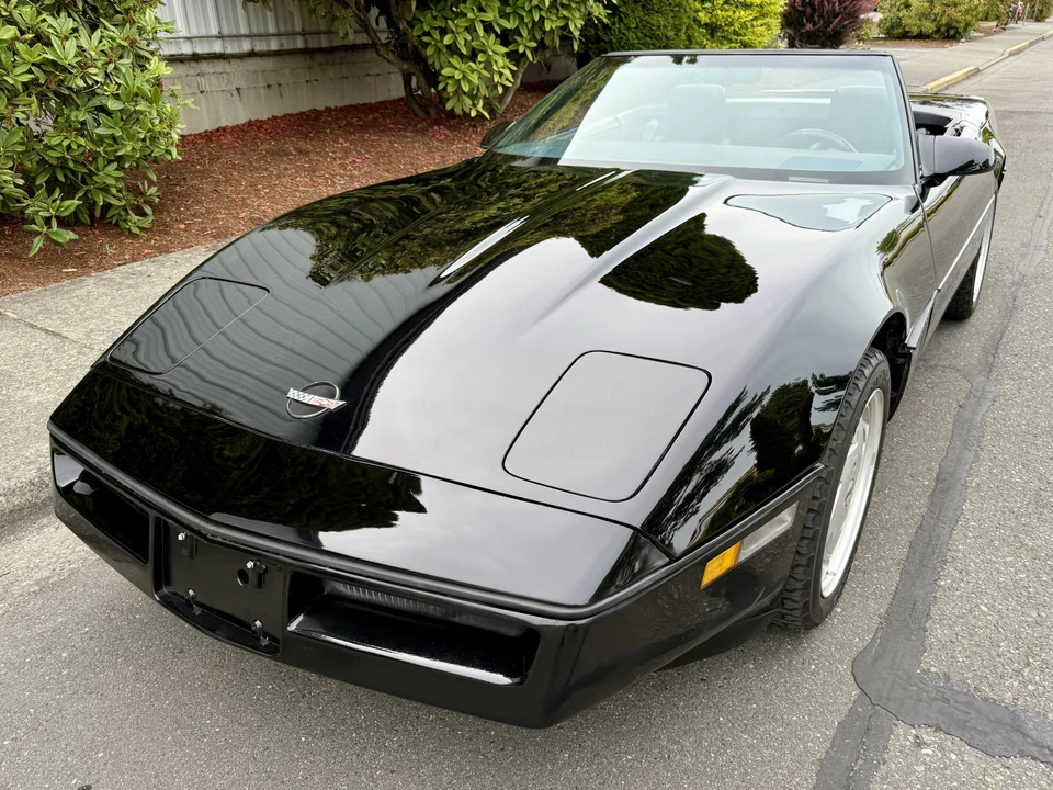 1988 Chevrolet Corvette C4 - Image 2 of 31