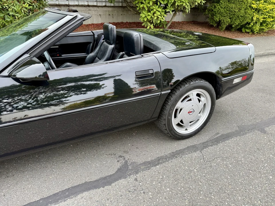 1988 Chevrolet Corvette C4 - Image 12 of 31