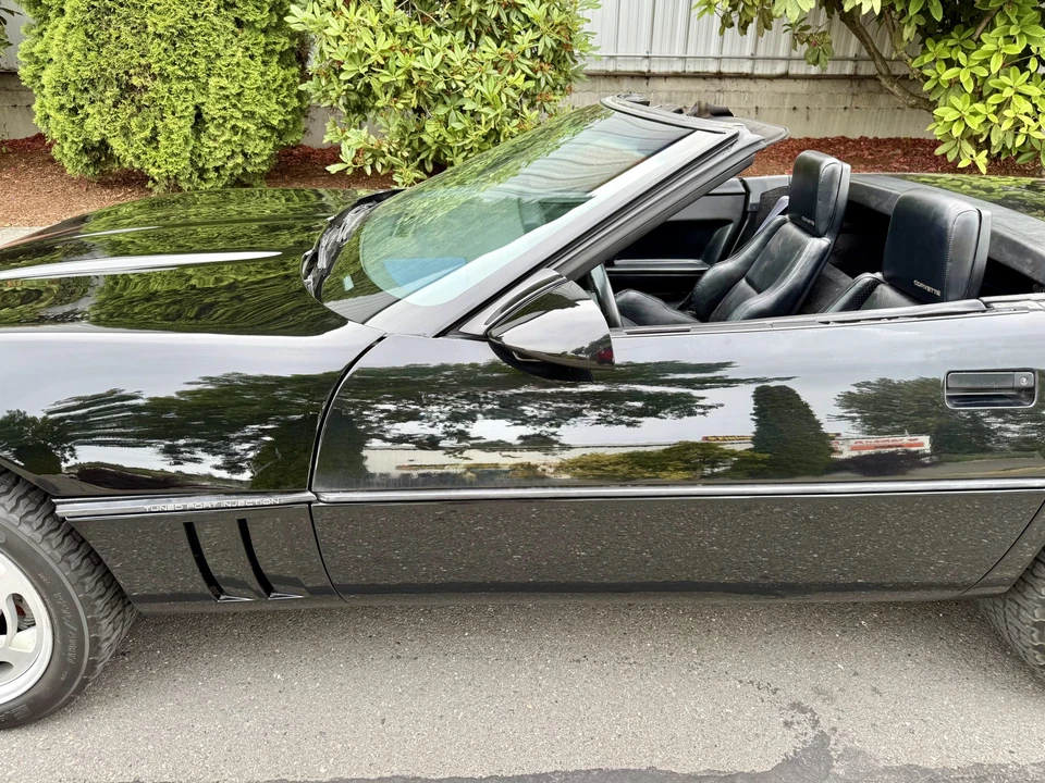 1988 Chevrolet Corvette C4 - Image 11 of 31