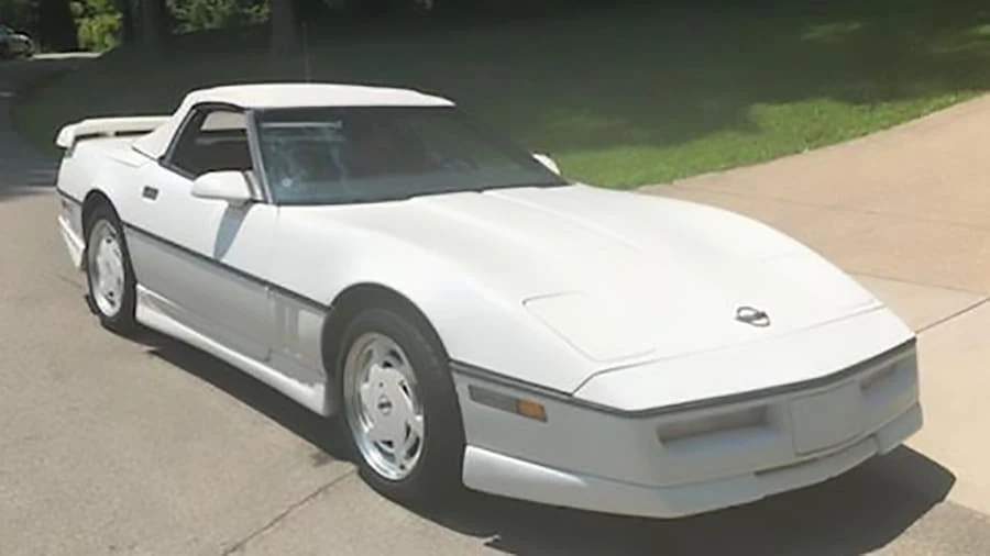 1988 Chevrolet Corvette C4 - Image 8 of 8