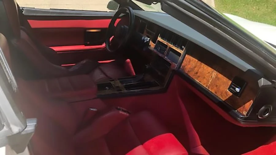 1988 Chevrolet Corvette C4 - Image 4 of 8