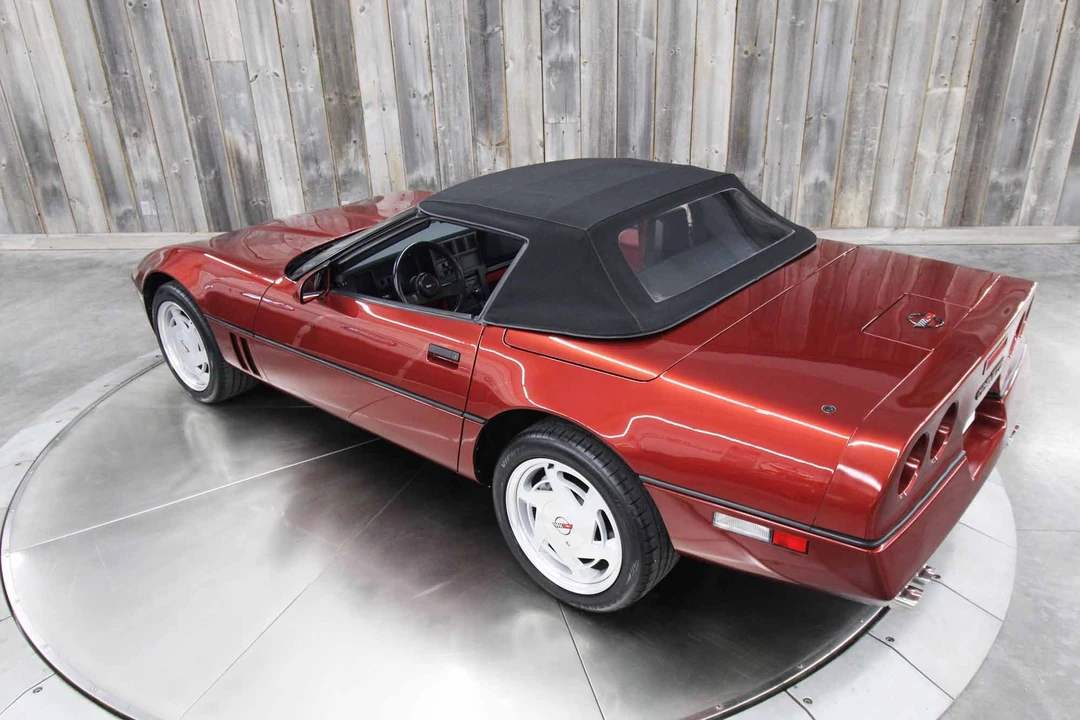 1988 Chevrolet Corvette C4 - Image 25 of 31