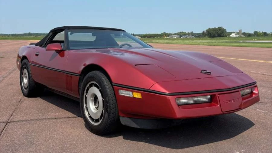 1988 Chevrolet Corvette C4 - Image 6 of 31
