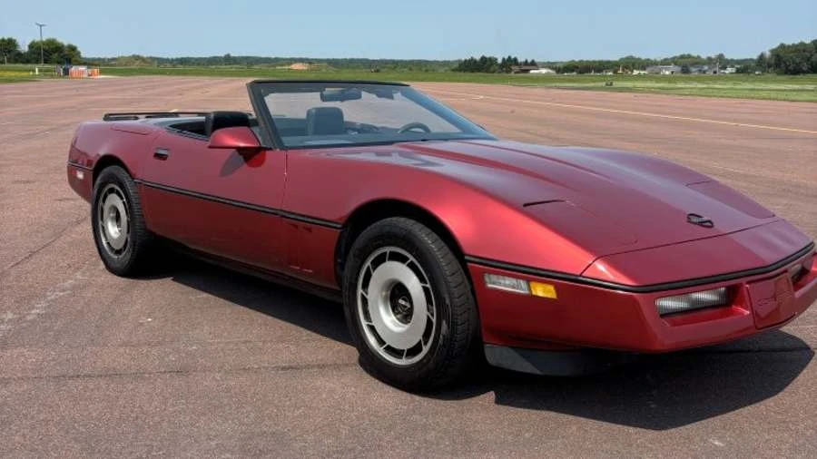 1988 Chevrolet Corvette C4 - Image 14 of 31