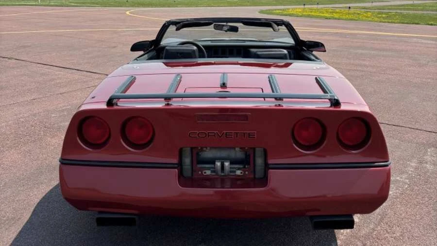 1988 Chevrolet Corvette C4 - Image 5 of 31