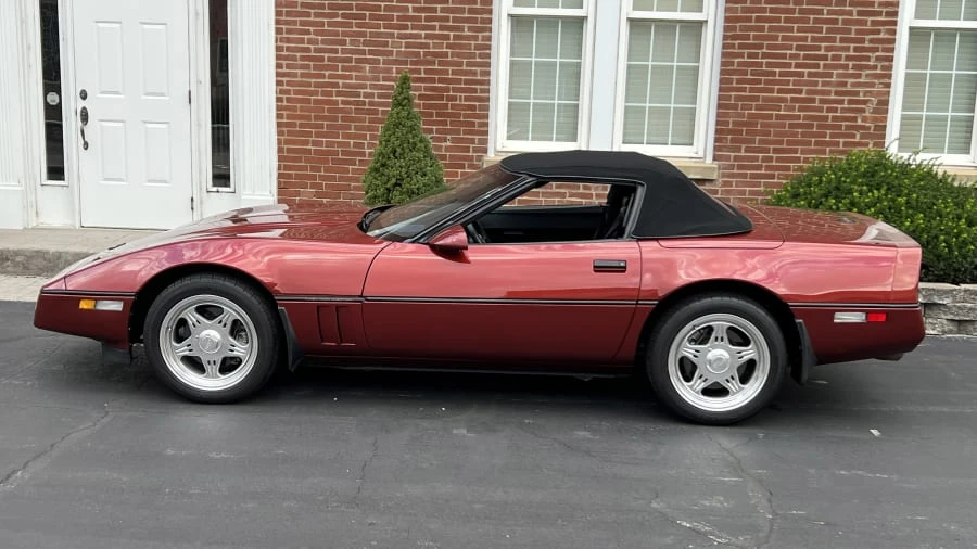 1988 Chevrolet Corvette C4 - Image 2 of 9