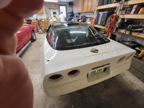 1988 Chevrolet Corvette C4 - Image 2 of 2