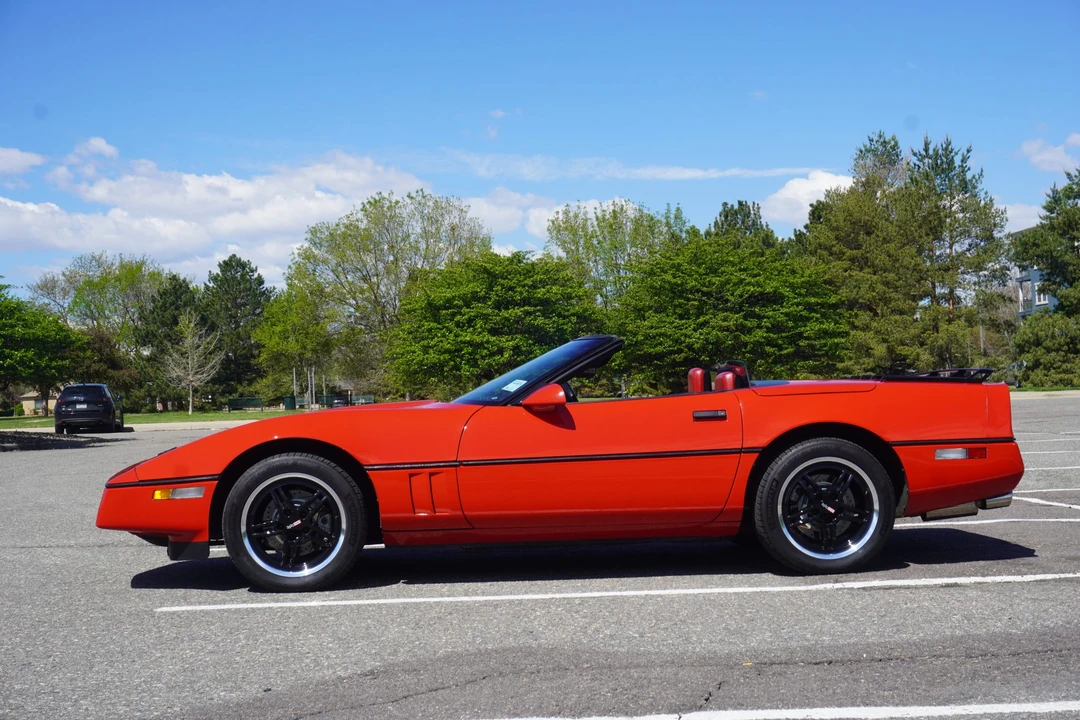 1988 Chevrolet Corvette C4 - Image 21 of 31