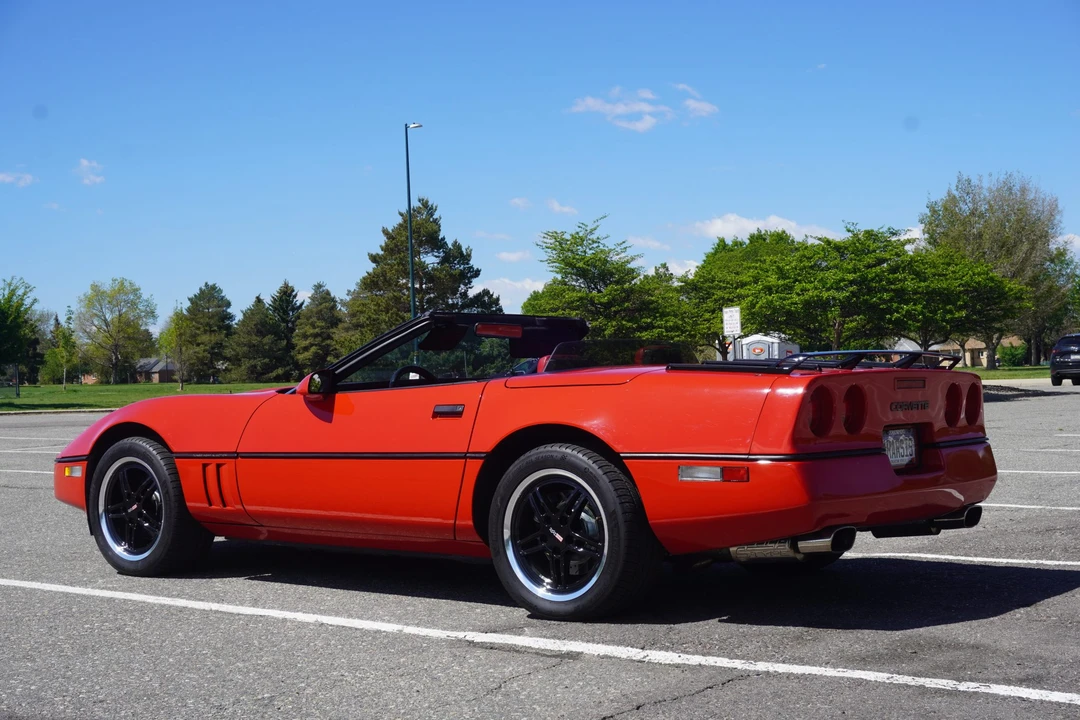 1988 Chevrolet Corvette C4 - Image 24 of 31