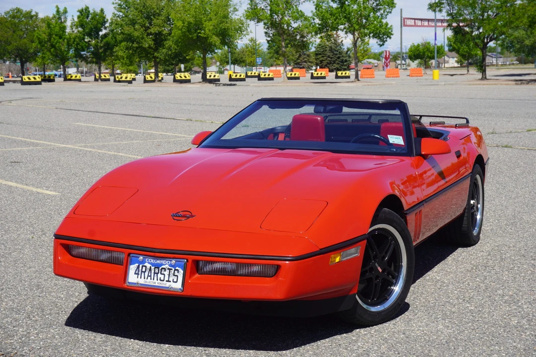 1988 Chevrolet Corvette C4 - Image 16 of 31