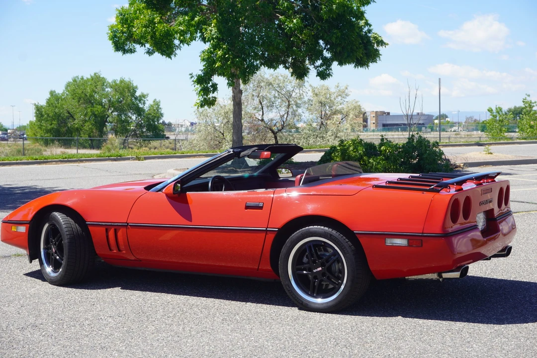 1988 Chevrolet Corvette C4 - Image 25 of 31