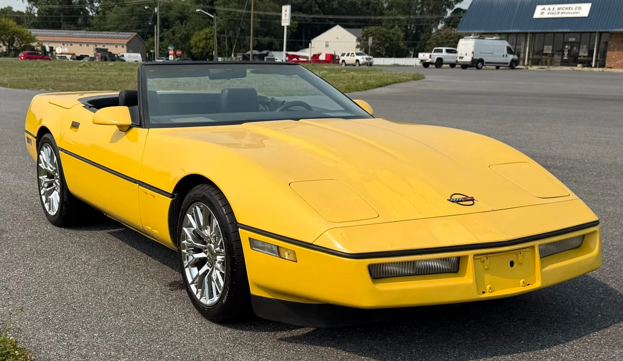 1988 Chevrolet Corvette C4 - Image 10 of 31