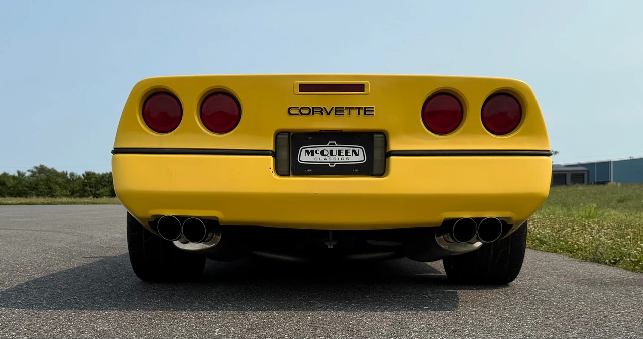 1988 Chevrolet Corvette C4 - Image 27 of 31