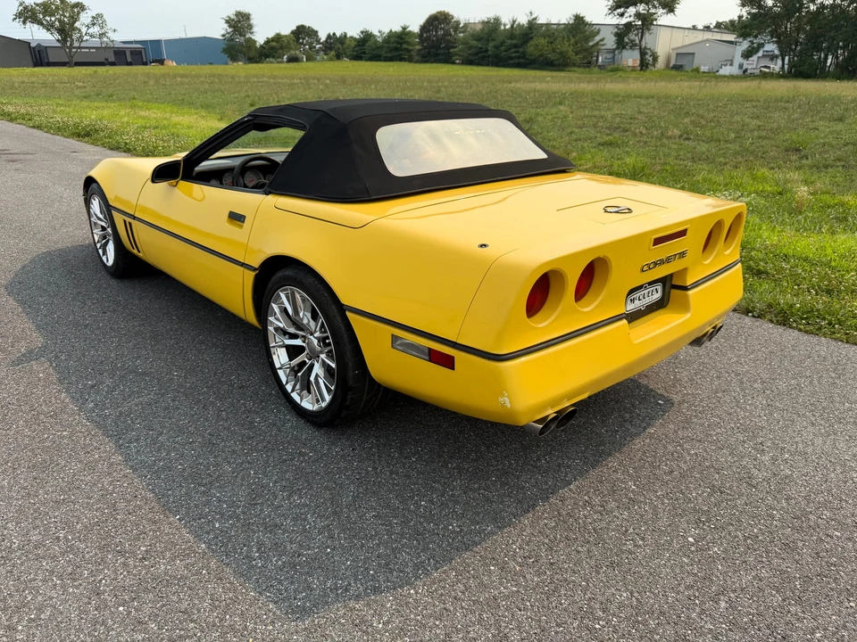 1988 Chevrolet Corvette C4 - Image 30 of 31